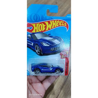 Corvette C7 Z06 by hot wheels