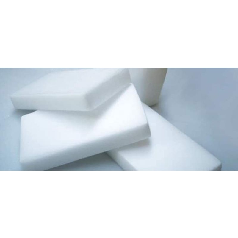 น้ำแข็งแห้ง Dry ice ขนาด 1 กก ราคา 35 บาท