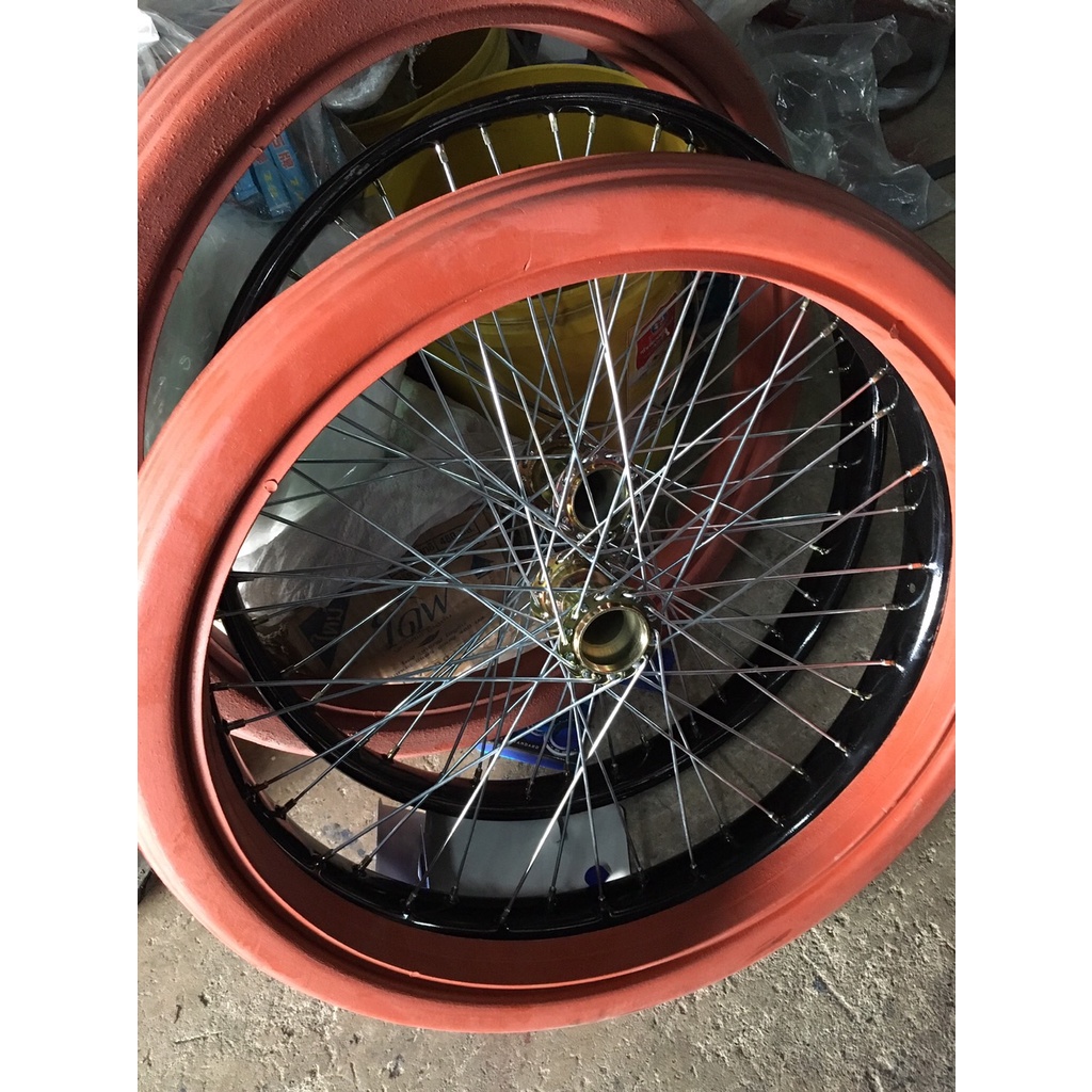 (สินค้าใหม่! ล้อ26"+ยางตัน ราชรถ) ชุดล้อรถเข็นขนาด 26นิ้ว ยางตัน (26x2นิ้ว)- จำหน่ายเป็นคู่