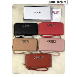 GUESS WOMENS LONG WALLET กระเป๋าสตางค์ใบยาว สวยมากค่ะ เปิดปิดด้วยซิป ด้านหน้าประดับโลโก้แบรนด์ ด้านหลังมีช่องซิป