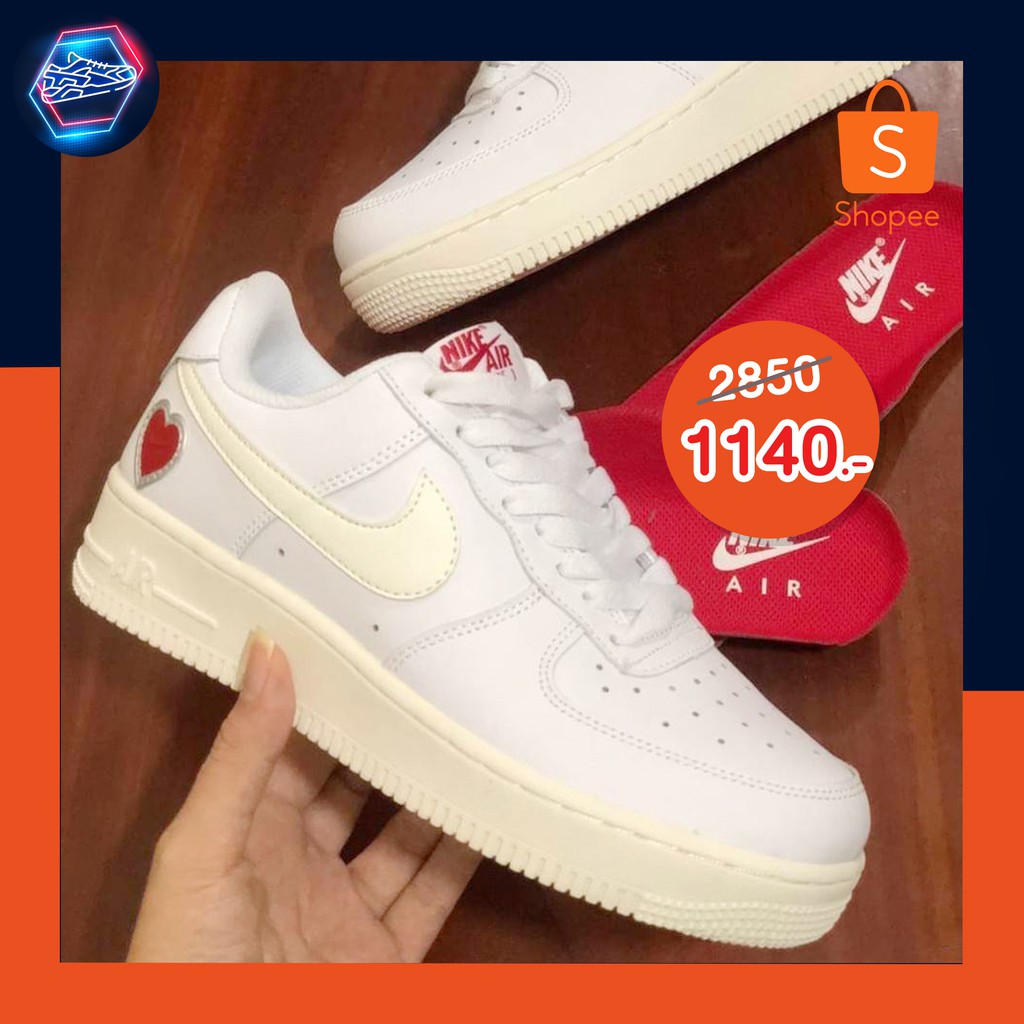 Nike Air Force 1 Low Valentine's Day - รองเท้าผ้าใบ