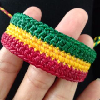 สร้อยข้อมือถักHandmade