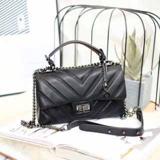 💯 👍🏻รุ่นขายดีเข้าเพิ่มค่า KEEP รุ่น coco chain handbag 🍭