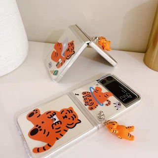 เคสโทรศัพท์มือถือ แบบฝาพับ ลายเสือ พร้อมจี้ สําหรับ Samsung Z Flip4 Z Flip3 Z Flip2 Z