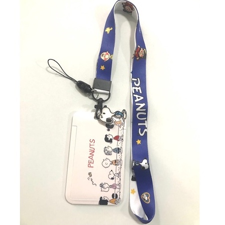 SNOOPY W ที่ใส่บัตร ซองใส่บัตร ที่ใส่บัตร พร้อมสายคล้องคอ(2cm) ลาย SNOOPY W มีตุ๊กตาเล็ก สำหรับบัตร 