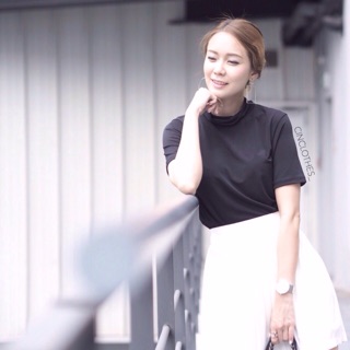 Basic turtle neck tee