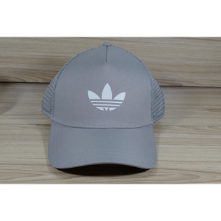 หมวก Adidas Trefoil Trucker ของแท้ ของใหม่ ป้ายห้อย จากUK ในไทยไม่มีขายครับ