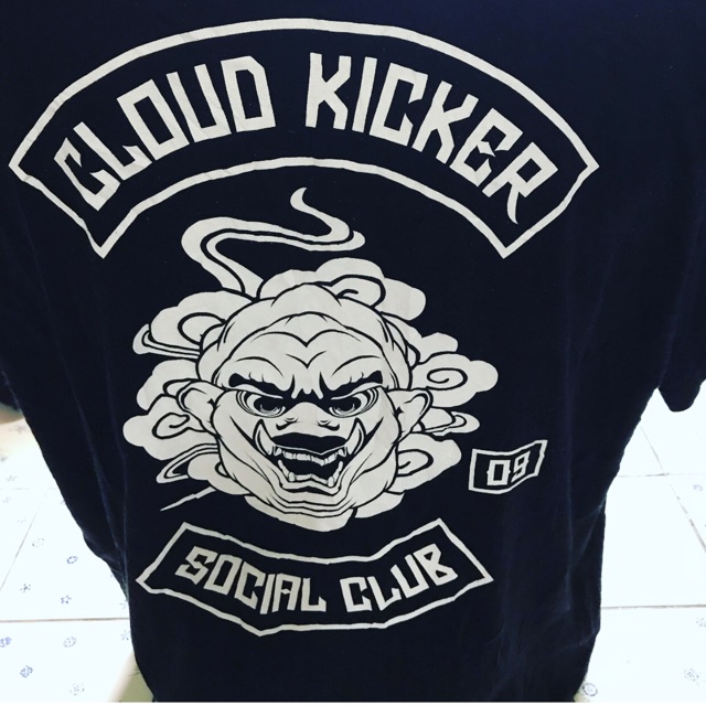 Cloud kicker
