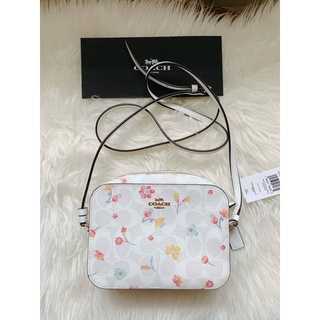 👑ผ่อน0%~แท้100%👑c8700 กระเป๋าสะพาย Coach Mini Camera Bag With Mystical Floral Print