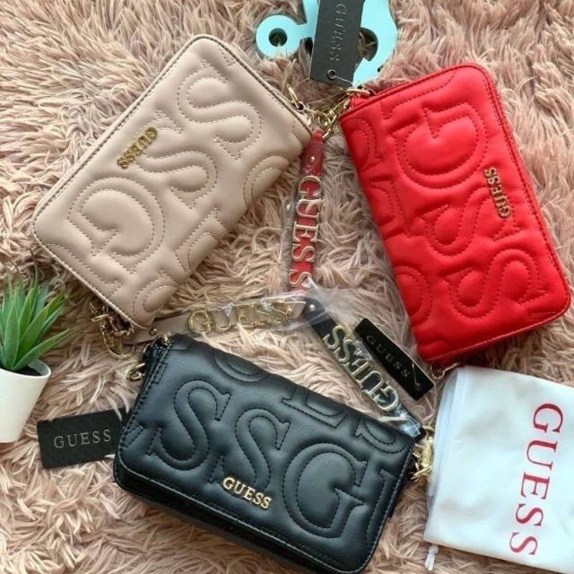 GUESS FACTORY WOMEN'S Crossbody Bag กระเป๋าสะพาย