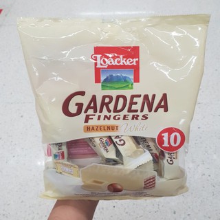 เวเฟอร์สอดไส้ครีมเฮเซลนัทเคลือบไวท์ช็อกโกแลต  Loacker Gardena Fingers Hazelnut White 125g.