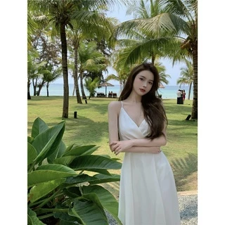 Beryl🌻เดรสขาวคอวีเว้าหลังเซ็กซี่สไตล์วันหยุด