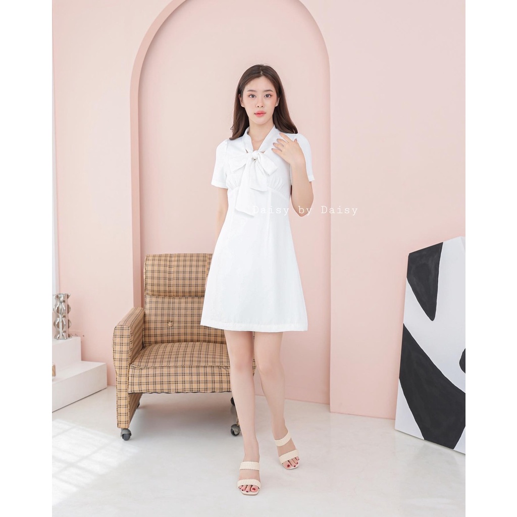 ชุดเดรส ชุดทำงาน Daisy by Daisy Daisy C2 เดรสสีขาว เดรสขาว