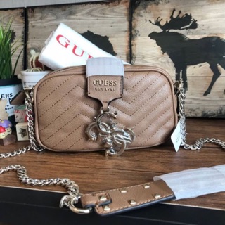 💯 💕 New arrival!! Guess Mini Crossbody Bag🍭