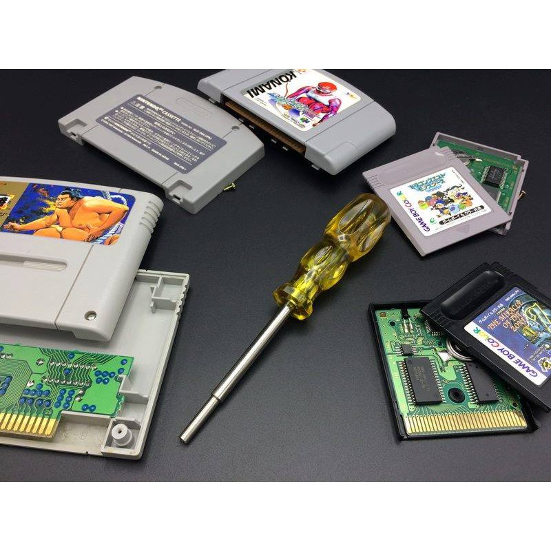ไขควงสำหรับเปิดตลับ Super Famicom / Game Boy / Game Boy Color / Game Gear / N64