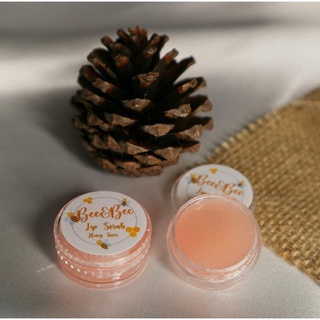 สครับริมฝีปาก (lip scrub)