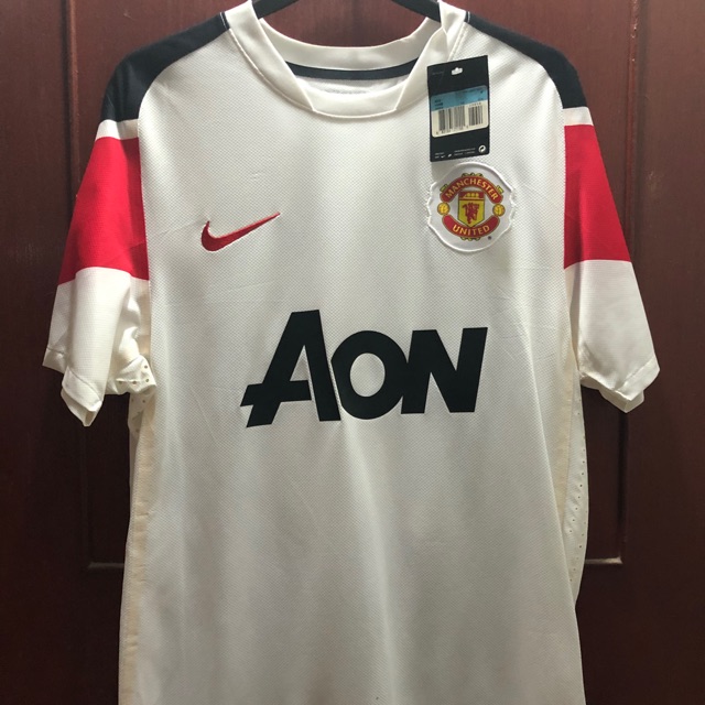 เสื้อ แมนยู แท้ เยือน2010-11