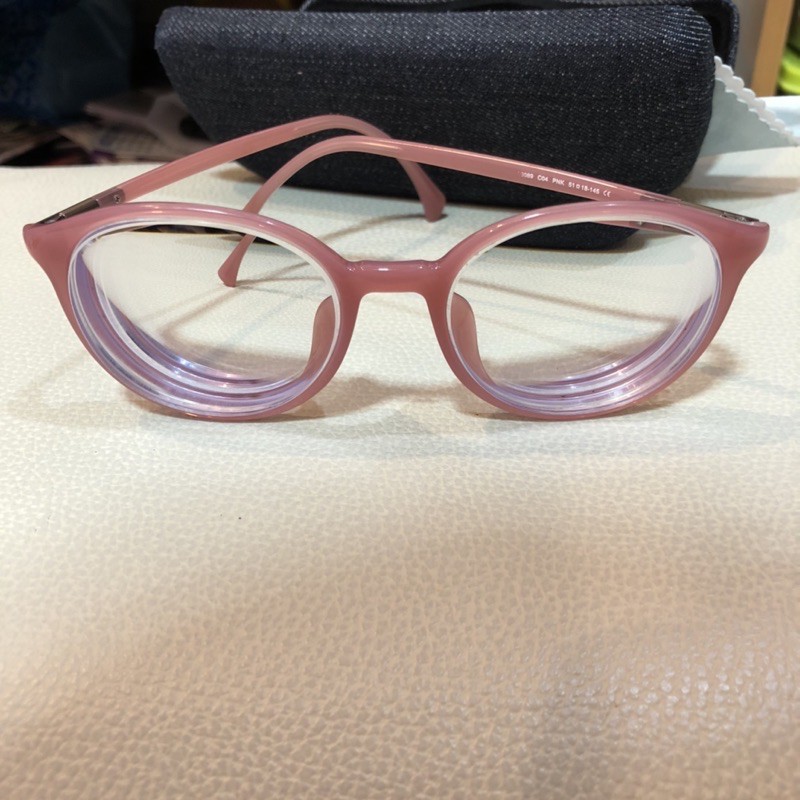 กรอบแว่นตาสีชมพูน่ารักแบรนด์Levisลีวายส์ พร้อมเลนส์สายตา