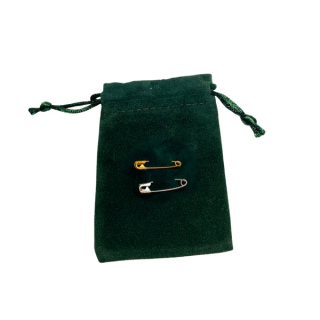✨ราคาถูก✨ MUSI HOMEถุงเขียวเหนี่ยวทรัพย์ D11 ถุงผ้ากำมะหยี่ สีเขียว (พร้อมเข็มกลัดเงินทอง) ถุงใส่เงิน ขนาดถุง 7*9 ซม