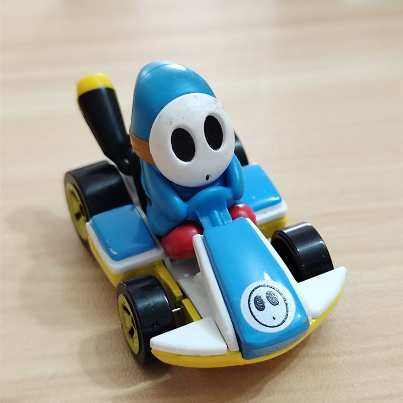 Hot Wheels Super Mario Kart Shy Guy Blue Standard Kart Loose