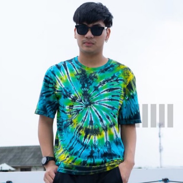 [ส่งใน1-2วัน] เสื้อมัดย้อมสีสด UNISEX | TIE DYE T-SHIRT | ผ้า Cotton100% - KT789-RAINY SEASON