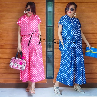 ชุดเซ็ท2ชิ้น ลาย Polkadot ผ้าคอตต้อนญี่ปุ่น เสื้อแขนกุดทรงโอเวอร์ไซด์ กระเป๋าหน้า คู่กับกางเกงขาบาน จีบหน้า สะโพกใหญ่