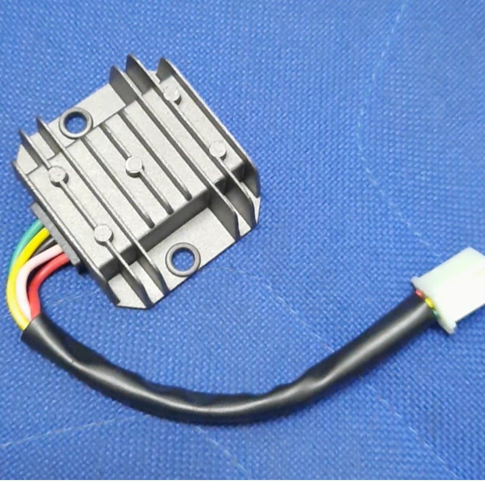 Scomadi TL 125 - Regulator (วงจรเรียงกระแส)