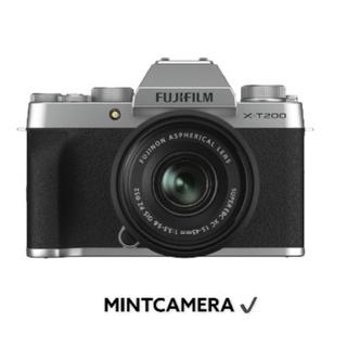 Fuji xt200 {สินค้ามือสอง} พร้อมเลนส์ สภาพสวยมาก+ประกัน1เดือน