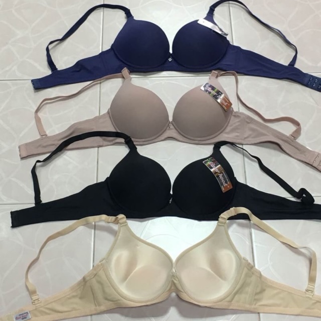 เสื้อใน ยี่ห้อ Sister hood รุ่น 1890 คัพ A ขนาดอก 32/34/36 นิ้ว ฟองหนาแน่น ดันทรงให้อกสวย ให้ตูมม ตั