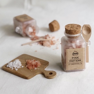 Pink Foot Soak พิงค์ ฟุต โซค (เกลือหิมาลายันแช่เท้า)