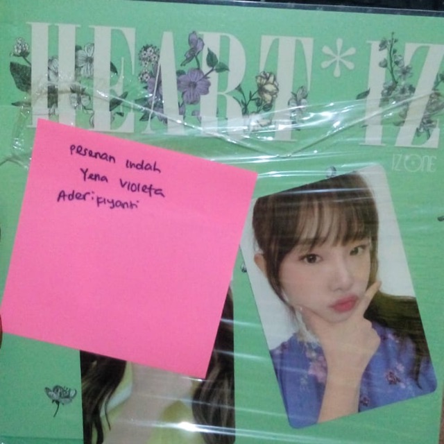 IZONE VIOLETA ALBUM (จองโดย ader)
