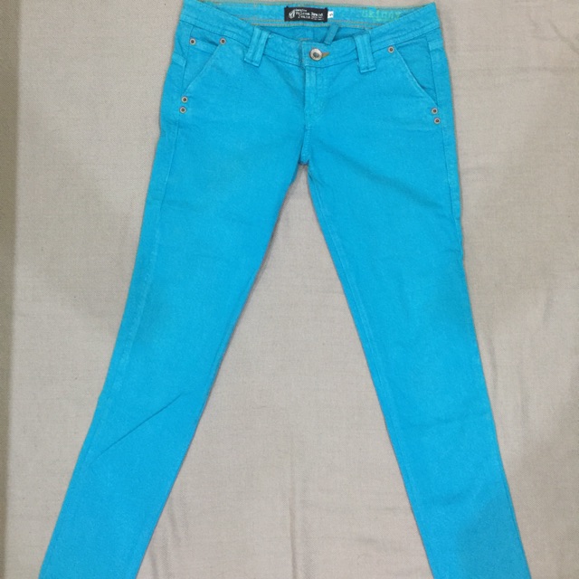 กางเกงยีนส์ Volcom “Genuine Volcom Brand Jeans”