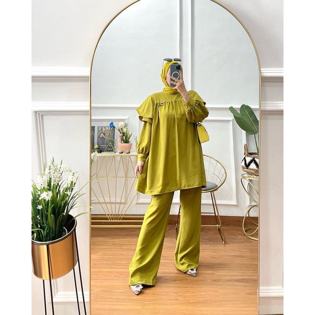 PAULA ONESET********