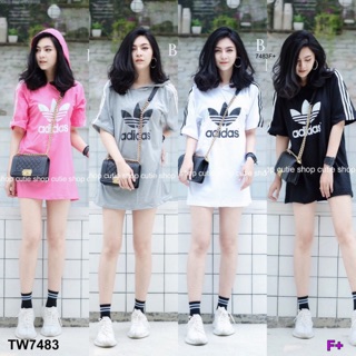 เดรสสั้น มีฮู้ทแต่งแถบ 3 เส้น (7483)