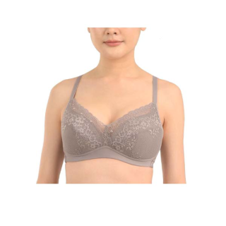 Presea by wacoal บราไร้โครงลูกไม้ Beauty Lace bra MA1512