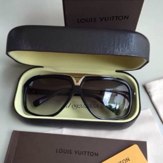 Louis vuitton evident รุ่นยอดฮิต​(หมดชั่วคราว)​