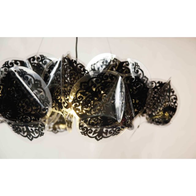 PEARL LED LAMP "ไข่มุก" (1 ใน 20 ผลงาน Object List สำหรับถวายแด่มงกุฎราชกุมารี แห่งเดนมาร์ก)