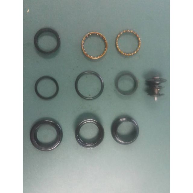 ถ้วยคอ MTB แบบคอดูด โอเวอร์ไซด์ 1 1/8 สีดำ XR-W02