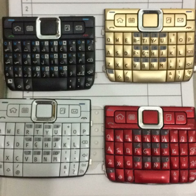 คีย์บอร์ด Nokia E71*