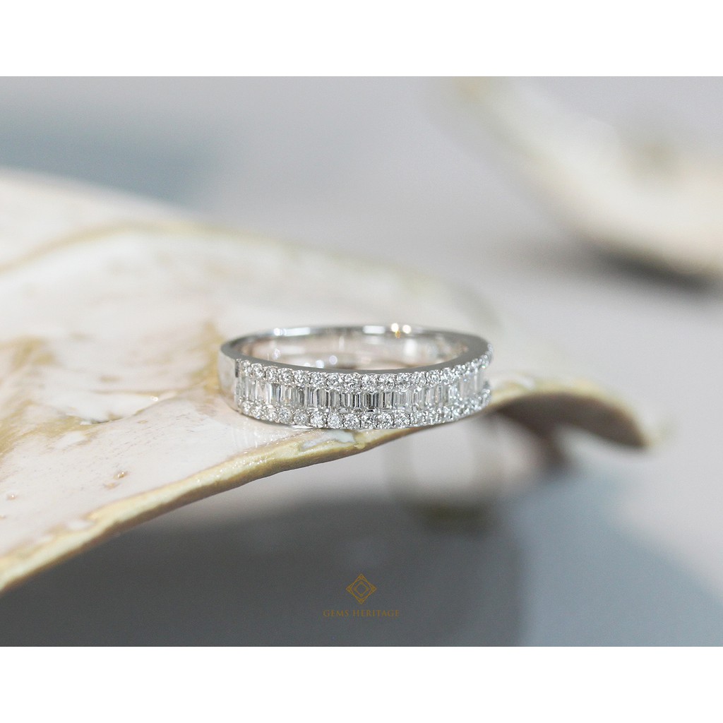 Gems Heritage แหวนเพชรทรง baguette (RWG271/1) แหวนเพชรแท้ น้ำ98 VVS2-VS1 เรือน 18K ทองคำขาว แหวนแถว