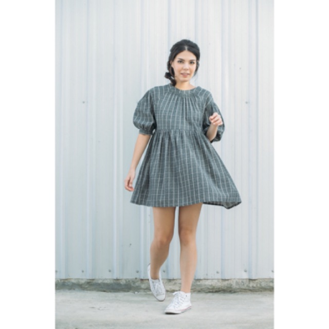 Checked dolly dress (Grey)