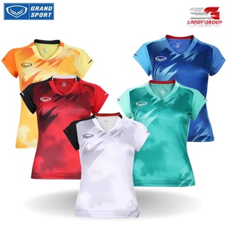 Grand Sport เสื้อกีฬาคอวีหญิงแขนสั้นพิมพ์ลาย (SEA Games 2021) รหัสสินค้า : 072057