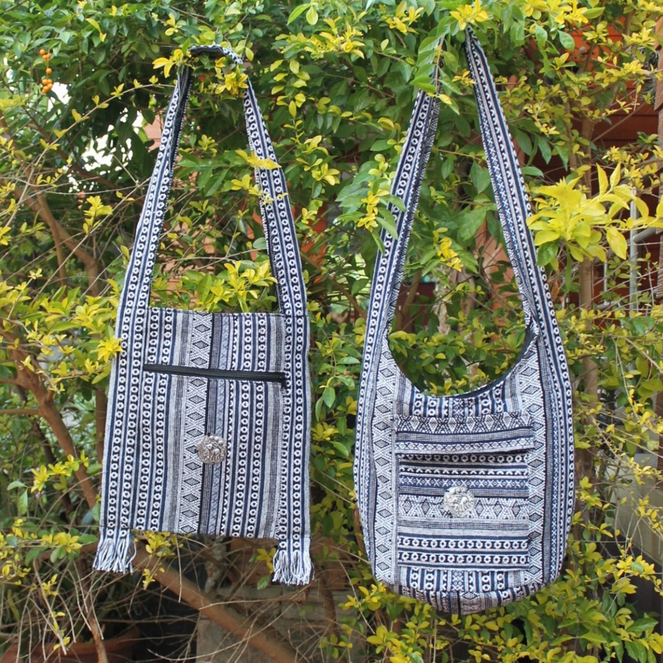 กระเป๋าพื้นเมืองผ้าฝ้ายนากา handmade