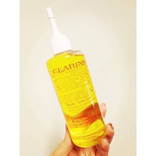 ออยล์ Clarins Huile Anti Eau Contour Body Treatment Oil 250ml.