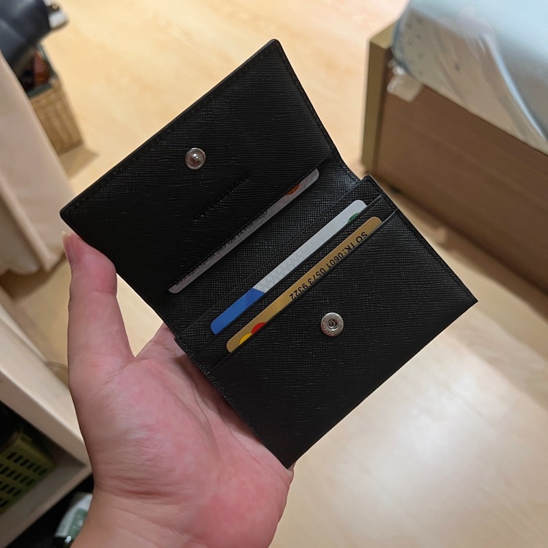 Aiko Mini Wallet - กระเป๋าสตางค์ 2 พับที่เรียบง่ายและกะทัดรัด - ออกแบบโดย Ouithbrand