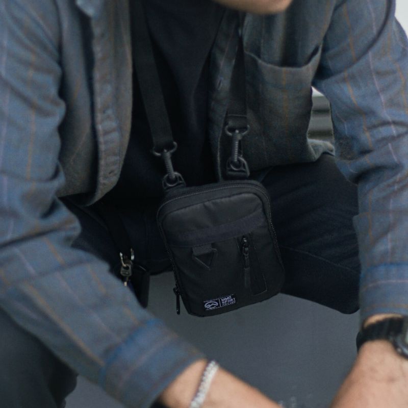 Mmosport Hanging Wallet Bronze 6.5inc Card Slot และ Hp Neck Hanging Bag
