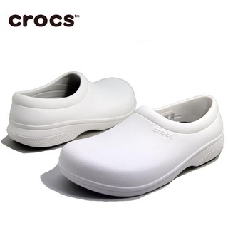 รองเท้าคุณหมอ Crocs On-The-Clock Work Slip-On