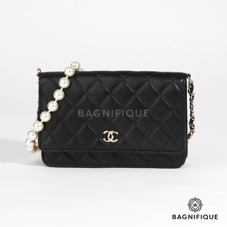 CHANEL WOC BLACK LAMB PEARL STRAP GHW MICRO