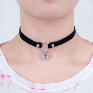 สร้อยคอ Choker แฟชั่น ริบบิ้นผ้ากำมะหยี่สีดำจี้หัวใจแกะกางเขนสีเงิน