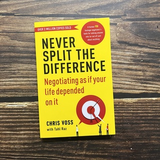 【หนังสือภาษาอังกฤษ】English Never Split the Difference brandnew